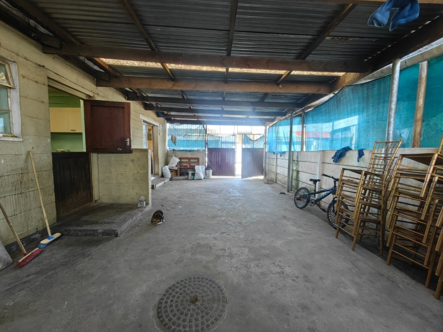 2 Bedroom Property for Sale in Belhar Western Cape